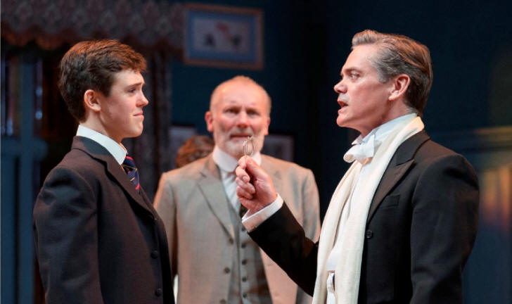 ronnie and sir robert