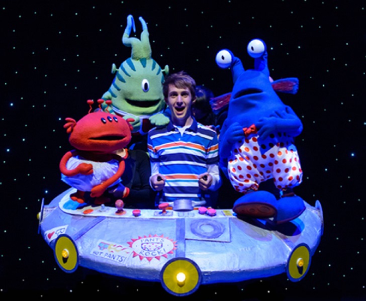 aliens love underpants